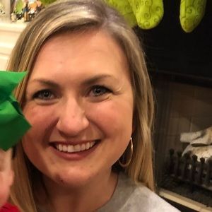 Meet your Posher, Leslie